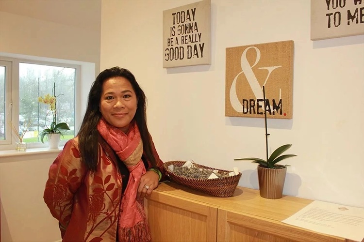 Pinay owner of language school