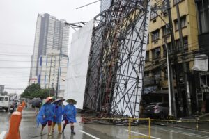 Typhoon Crising Philippines